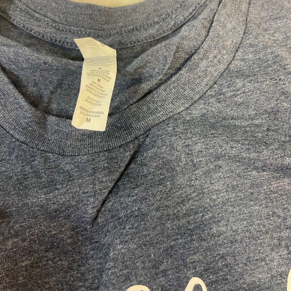 Thankful Graphic Tee - Picture 3 of 4